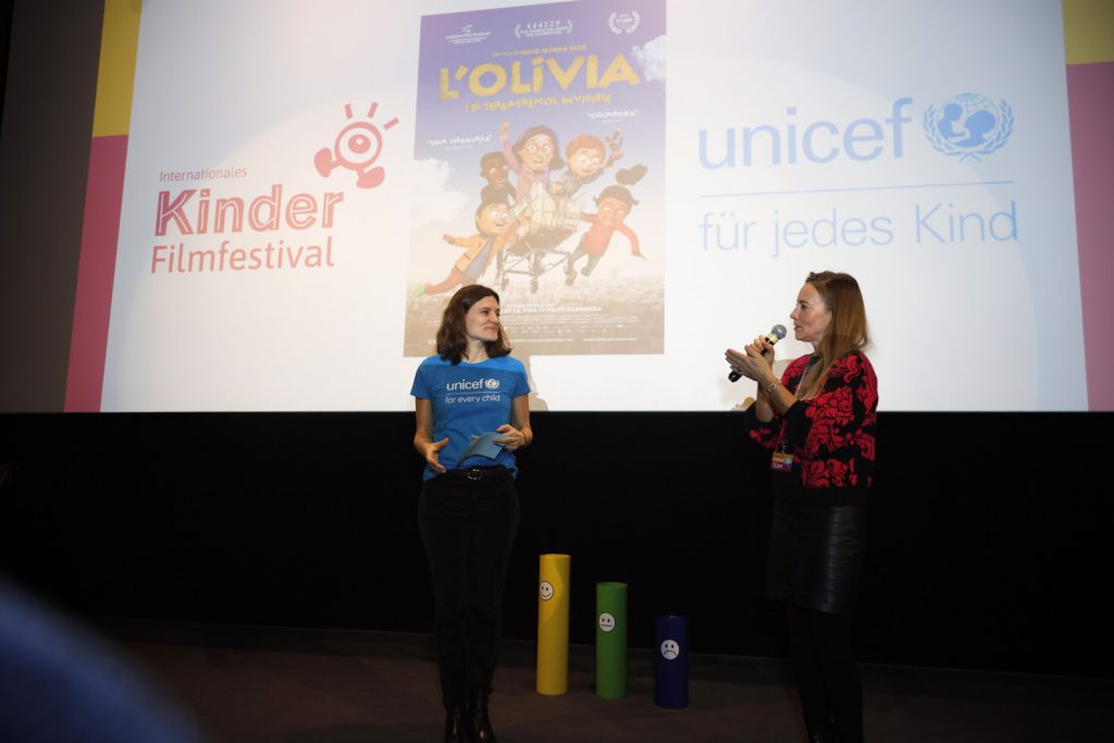 Corinna Geissler (UNICEF Österreich) und Festivalleiterin Ines Wagner